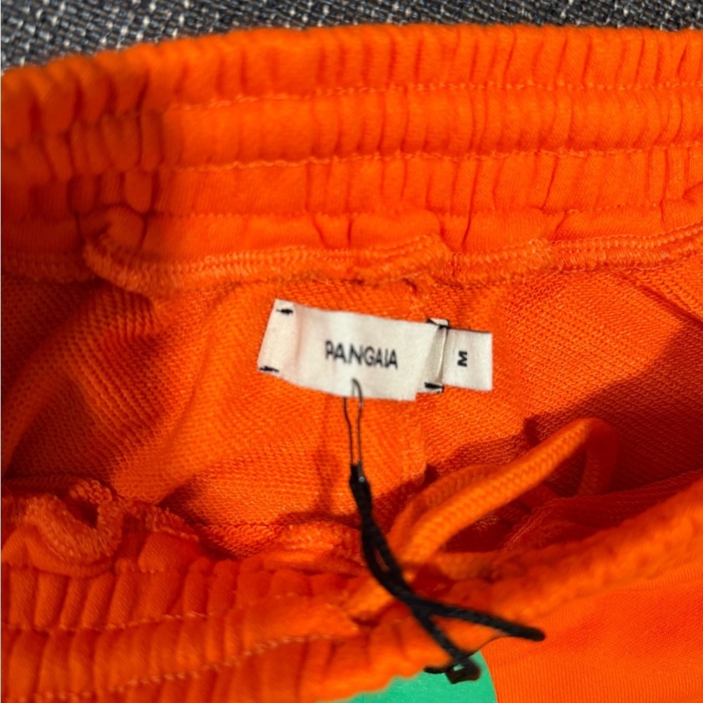 Pangaia Vibrant Orange Set — image 5 of 8